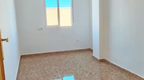 Foto 5 de Àtic de lloguer a Calle Alonso de Ojeda, Residencial Triana - Barrio Alto, Granada