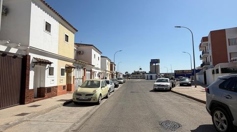 Foto 4 de Casa o chalet en venta en Torre Cruz - Los Molinos, Utrera