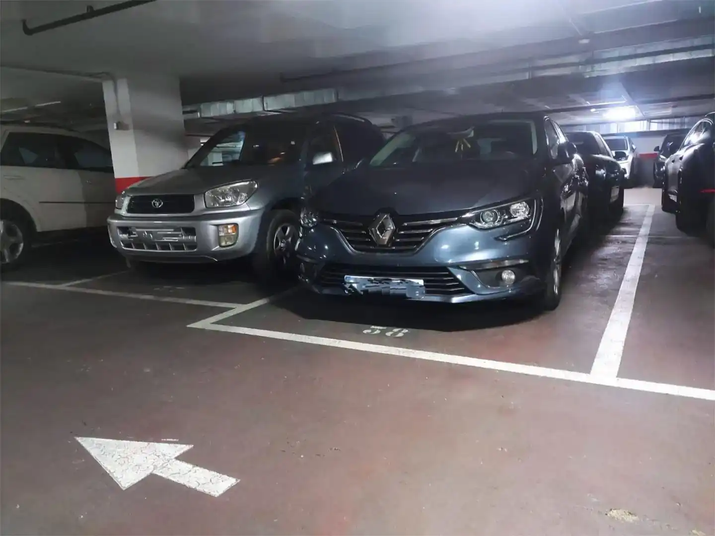 Aparcament de Garatge en venda en Madrid