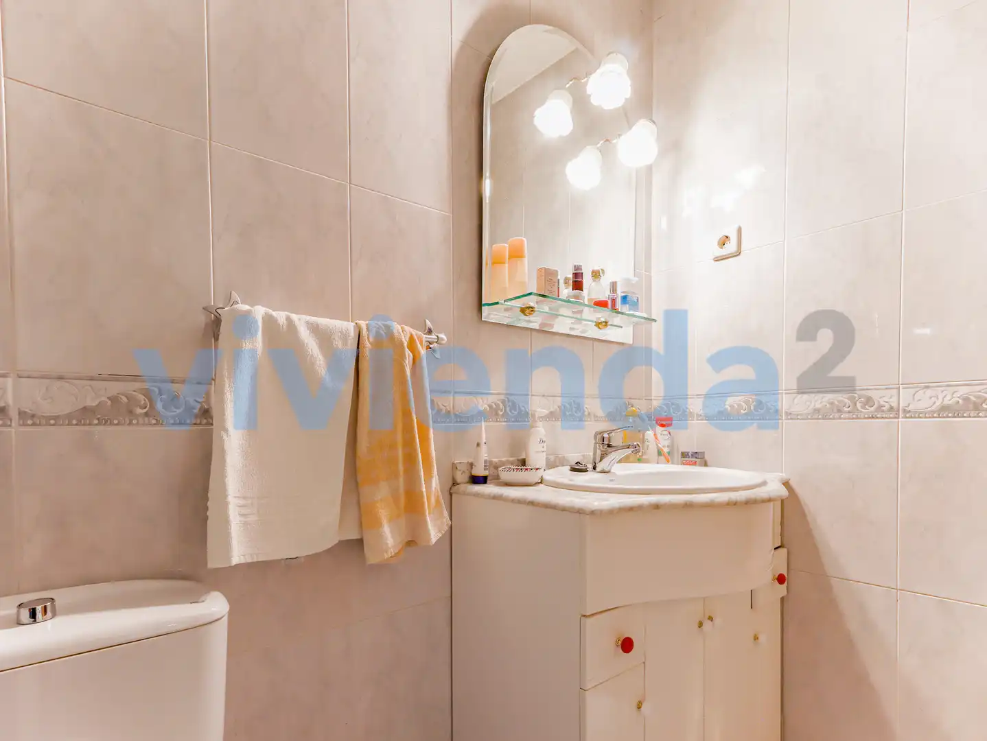 Badezimmer von Wohnung zum Verkauf in Madrid mit Heizung und Abstellraum