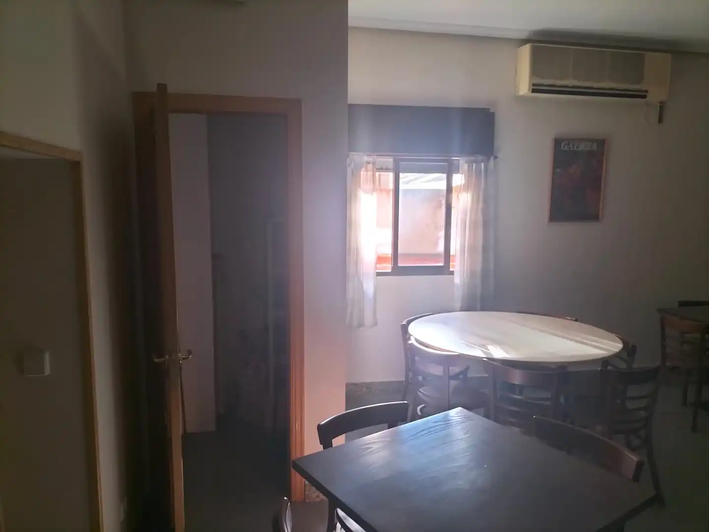 Comedor de Local en venta en Madrid con Aire acondicionado