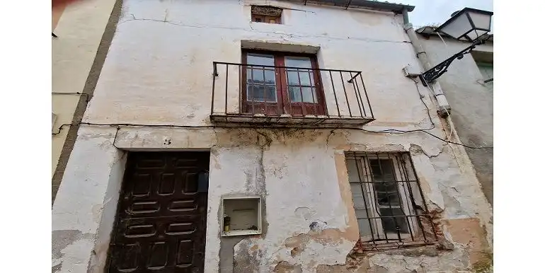 Vista exterior de Casa o chalet en venta en Turégano