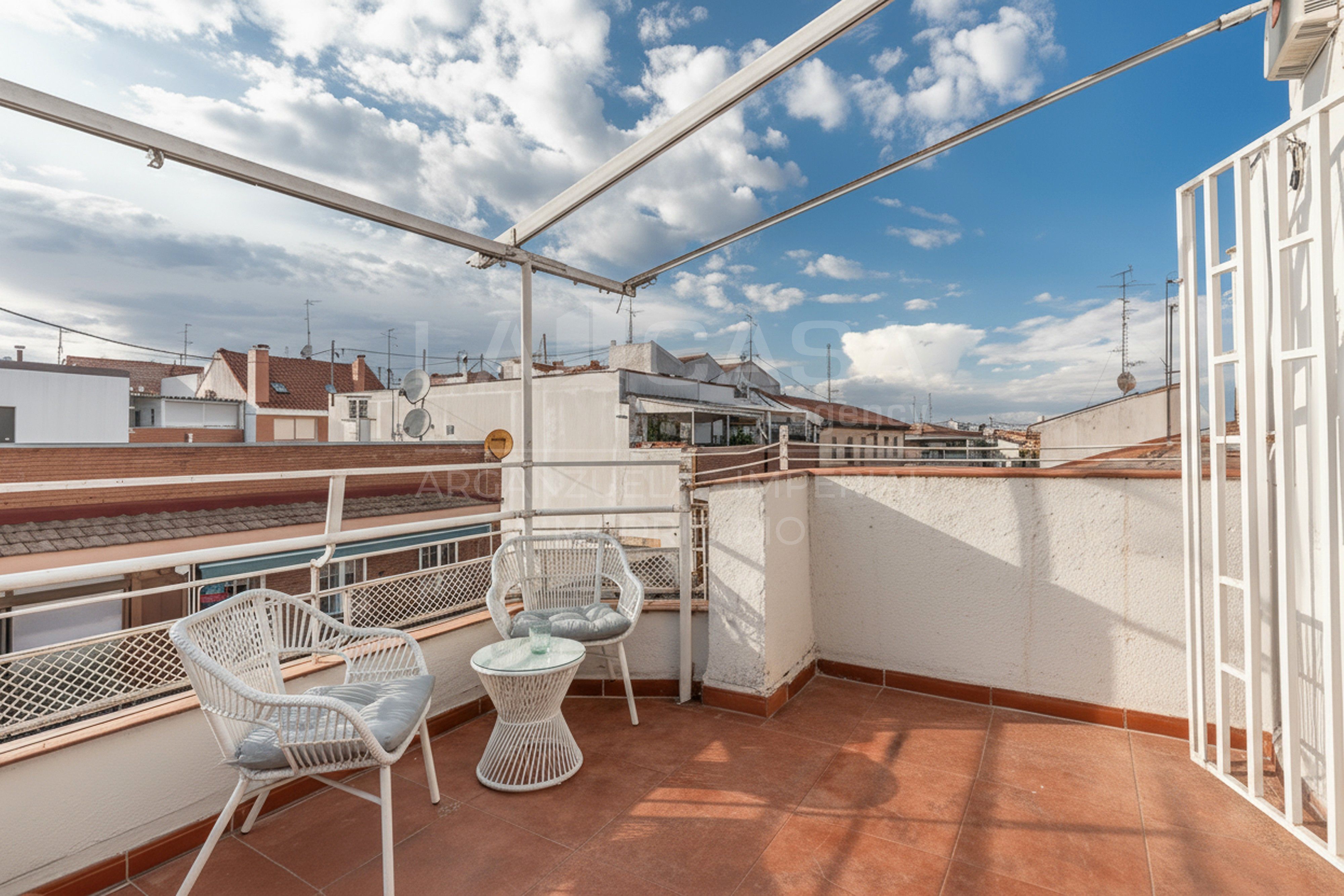 Terraza de Ático en venta en  Madrid Capital con Calefacción y Terraza