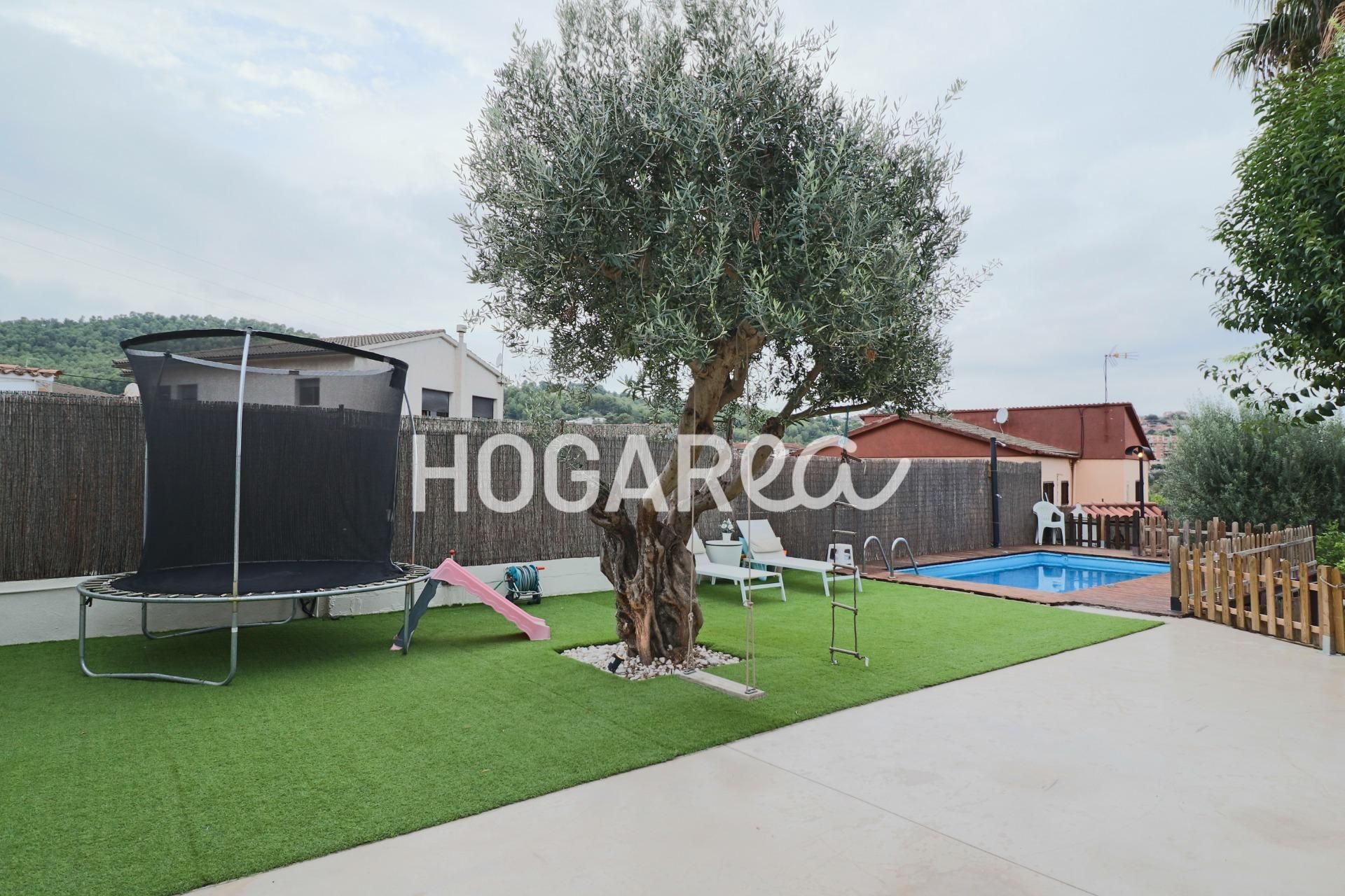 Swimming pool of House or chalet for sale in Sant Vicenç Dels Horts  with Air Conditioner, Heating and Private garden