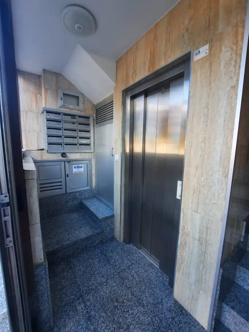 Piso en venta en Gijón  con Amueblado