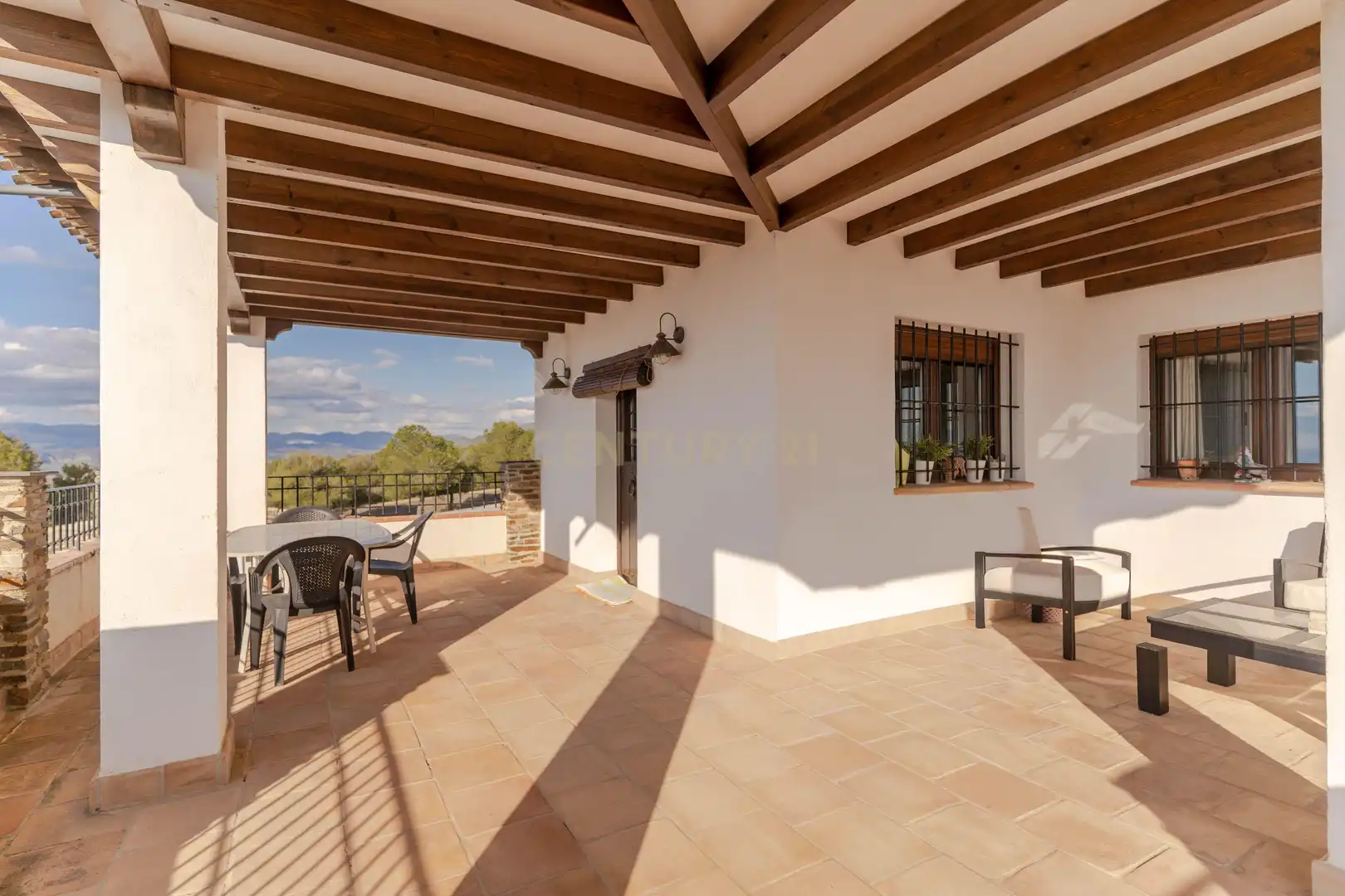Terraza de Casa o chalet en venta en La Zubia con Aire acondicionado, Jardín privado y Trastero