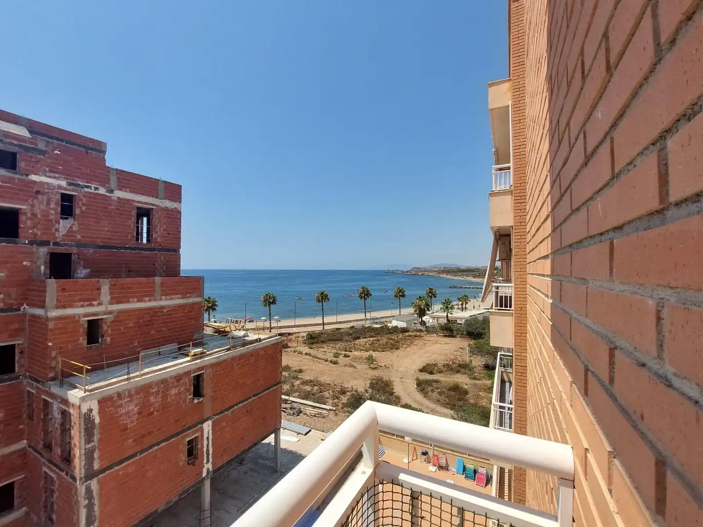 Dormitori de Apartament en venda en Águilas amb Terrassa, Balcó i Piscina comunitària