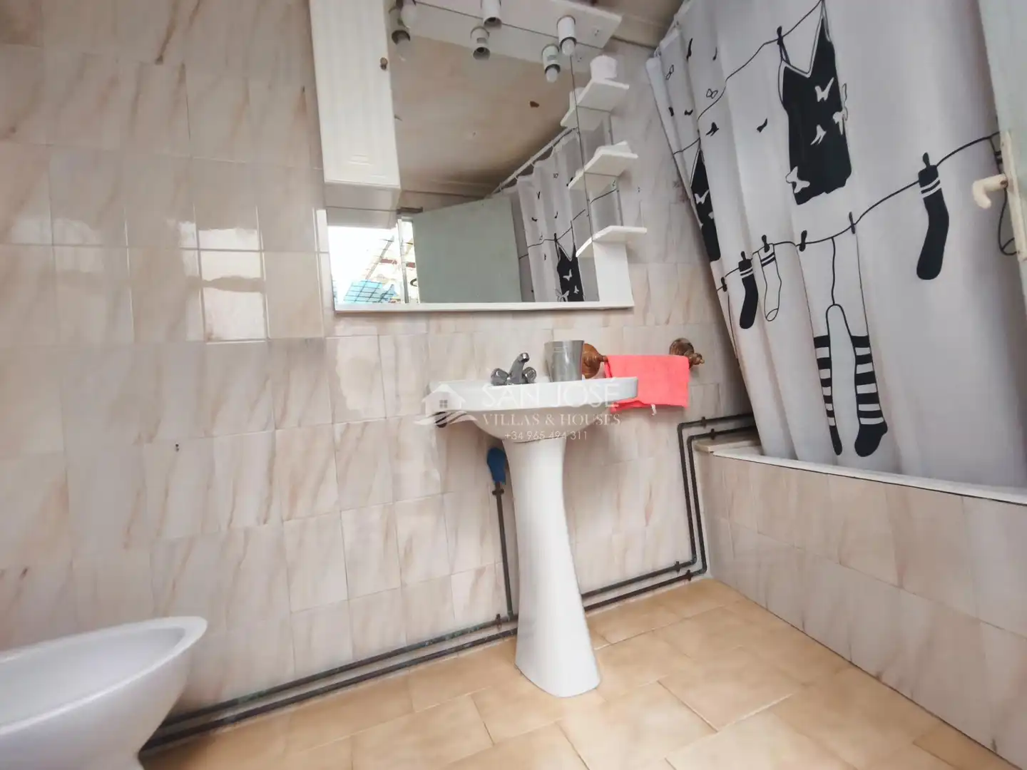 Bathroom of Houses for sale in Aspe  with Terrace and Storage room