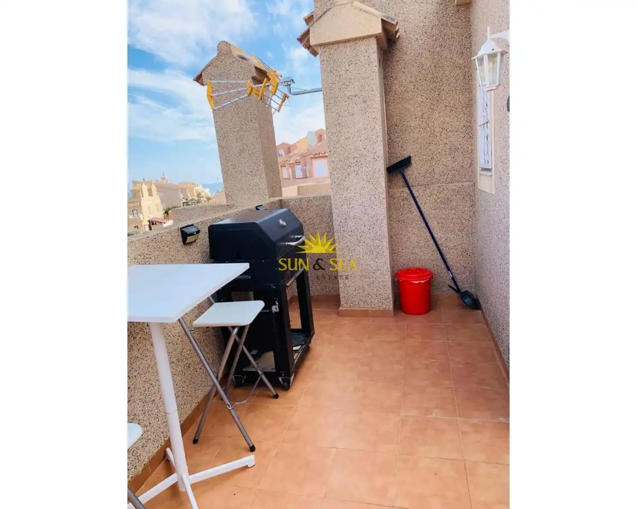 Außenansicht von Haus oder Chalet zur Miete in Santa Pola mit Klimaanlage, Heizung und Terrasse