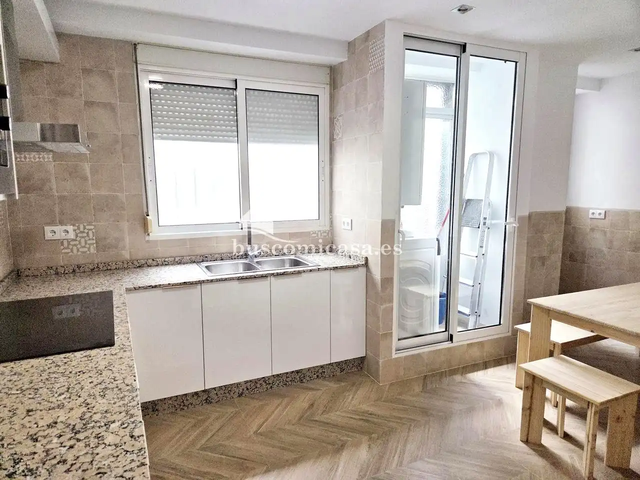 Cuina de Pis per a compartir en Jaén amb Aire condicionat, Calefacció i Parquet