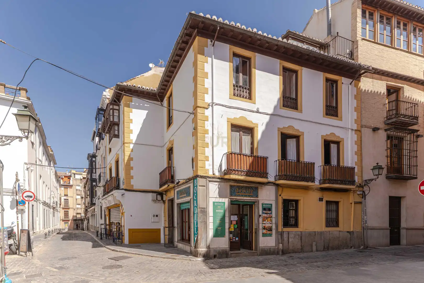 Vista exterior de Casa o xalet en venda en Granada