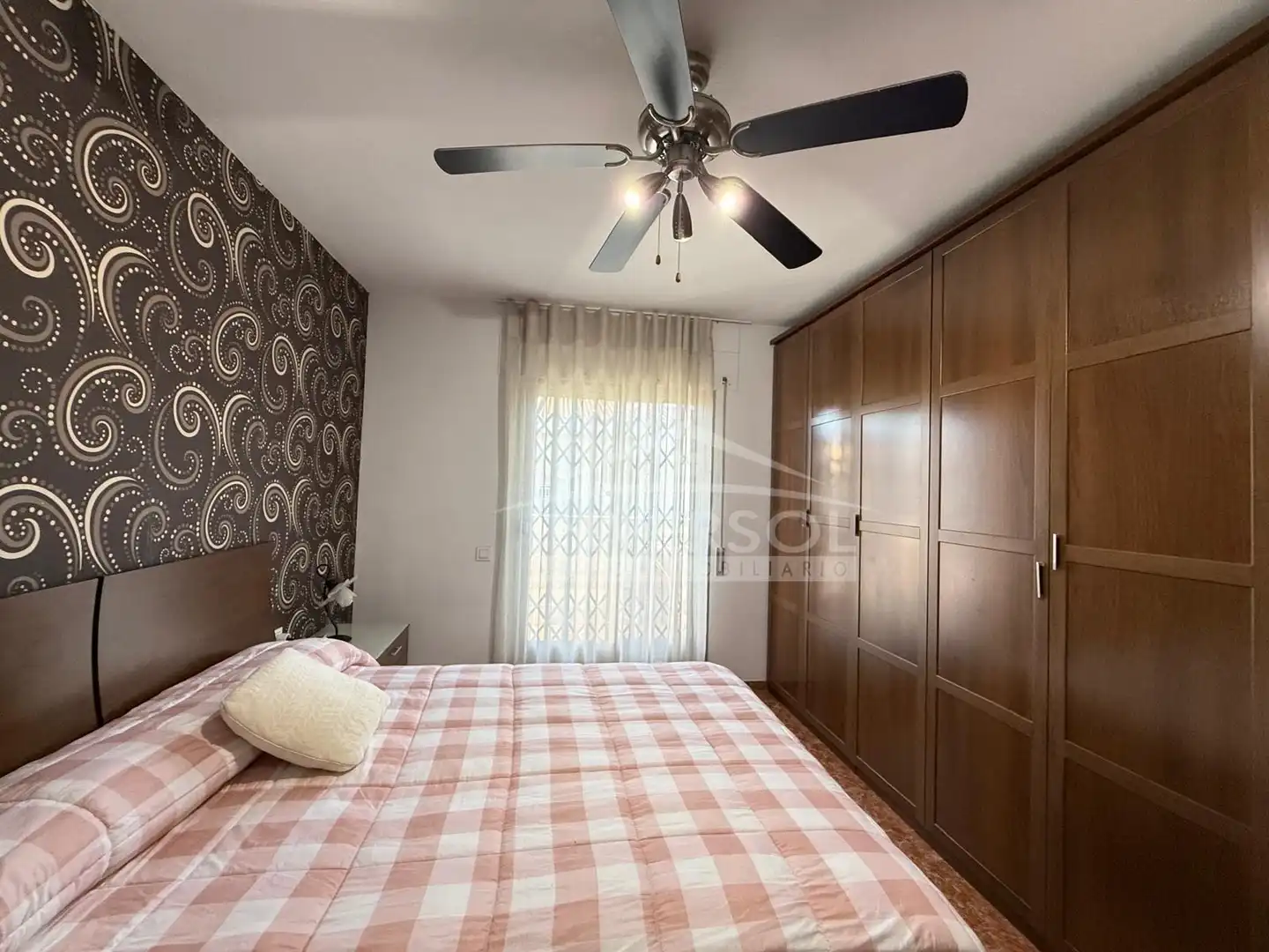 Schlafzimmer von Einfamilien-Reihenhaus zum Verkauf in El Ejido mit Klimaanlage, Heizung und Abstellraum