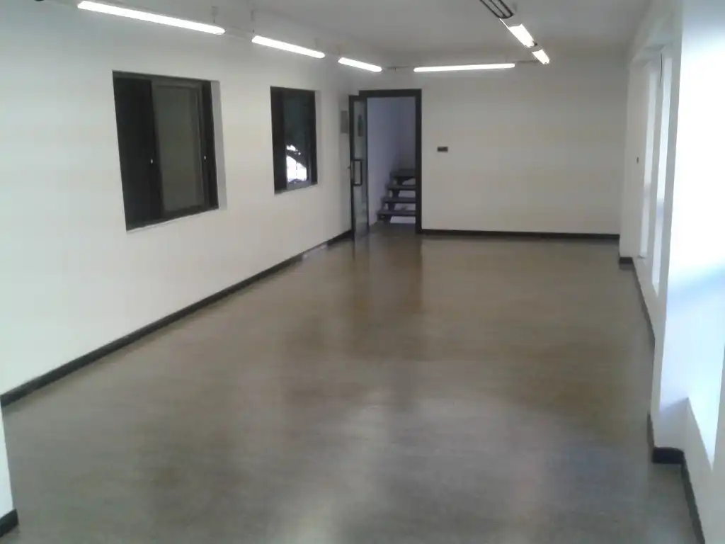 Nau industrial de lloguer a Rúa José María Rivera Corral, imagen 8