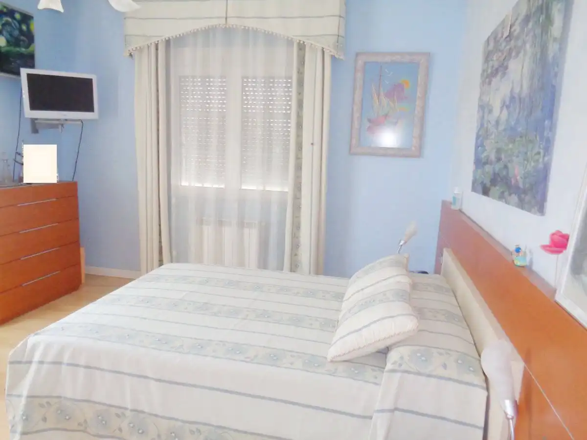 Chalet con piscina en venta en Valdepeñas, imagen 11