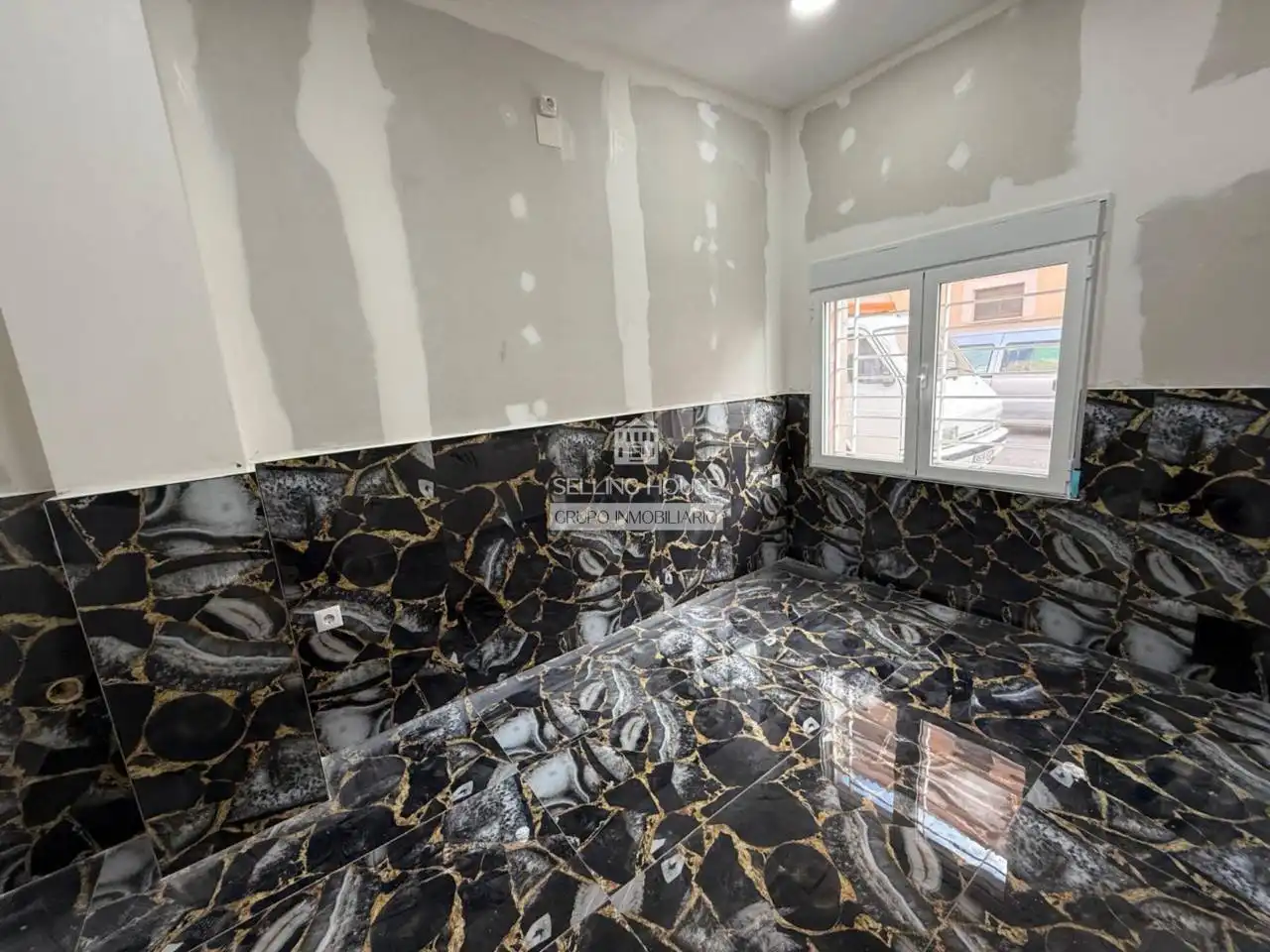 Casa o chalet en venta en Xirivella con Jardín privado, Terraza y Alarma