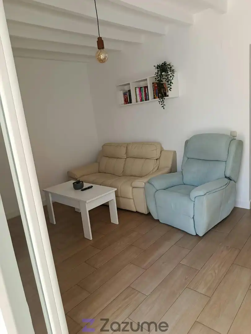 Sala de estar de Piso de alquiler en Pizarra con Aire acondicionado, Calefacción y Jardín privado