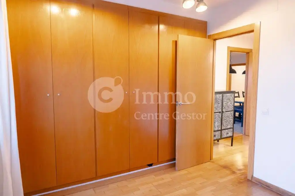 Habitación de Ático en venta en Mollerussa con Calefacción, Parquet y Terraza