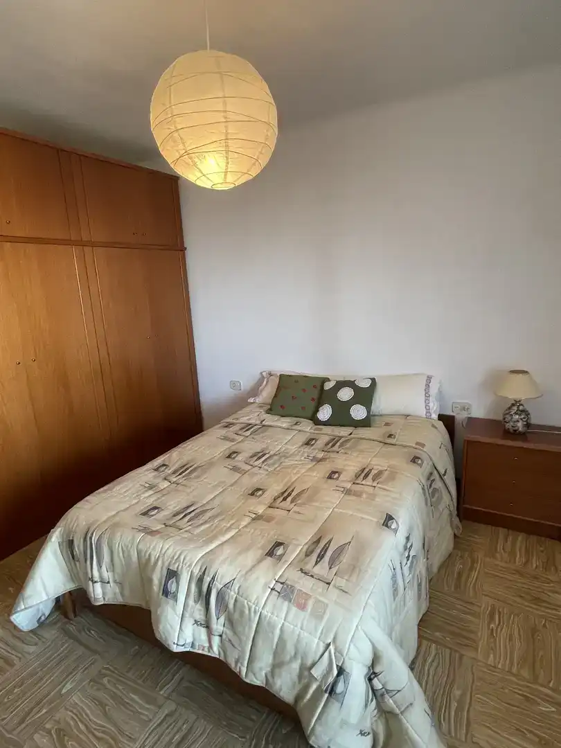 Habitación de Piso en venta en Montmaneu con Trastero, Amueblado y Balcón