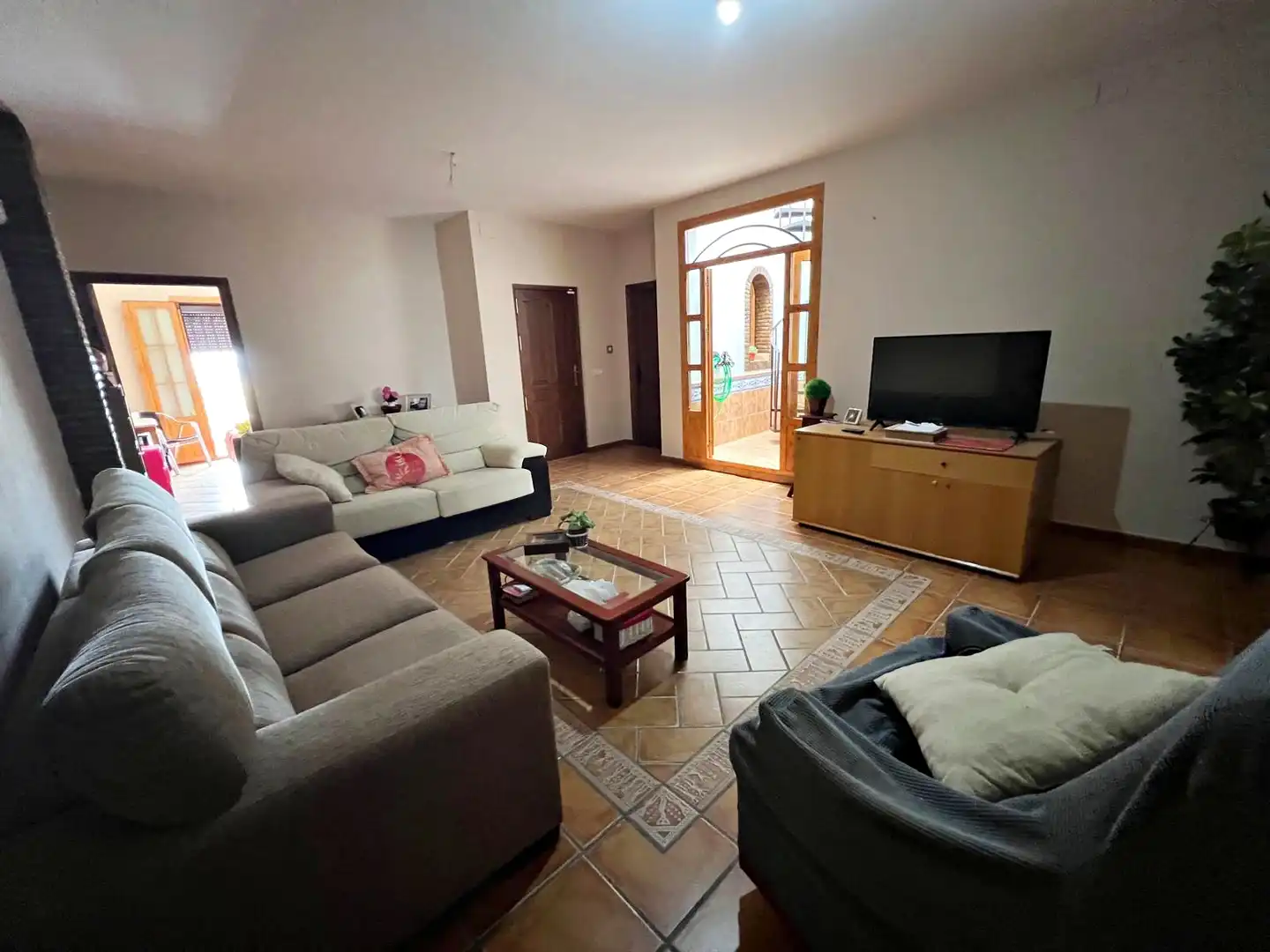 Wohnzimmer von Haus oder Chalet zum Verkauf in Escacena del Campo mit Klimaanlage, Terrasse und Abstellraum