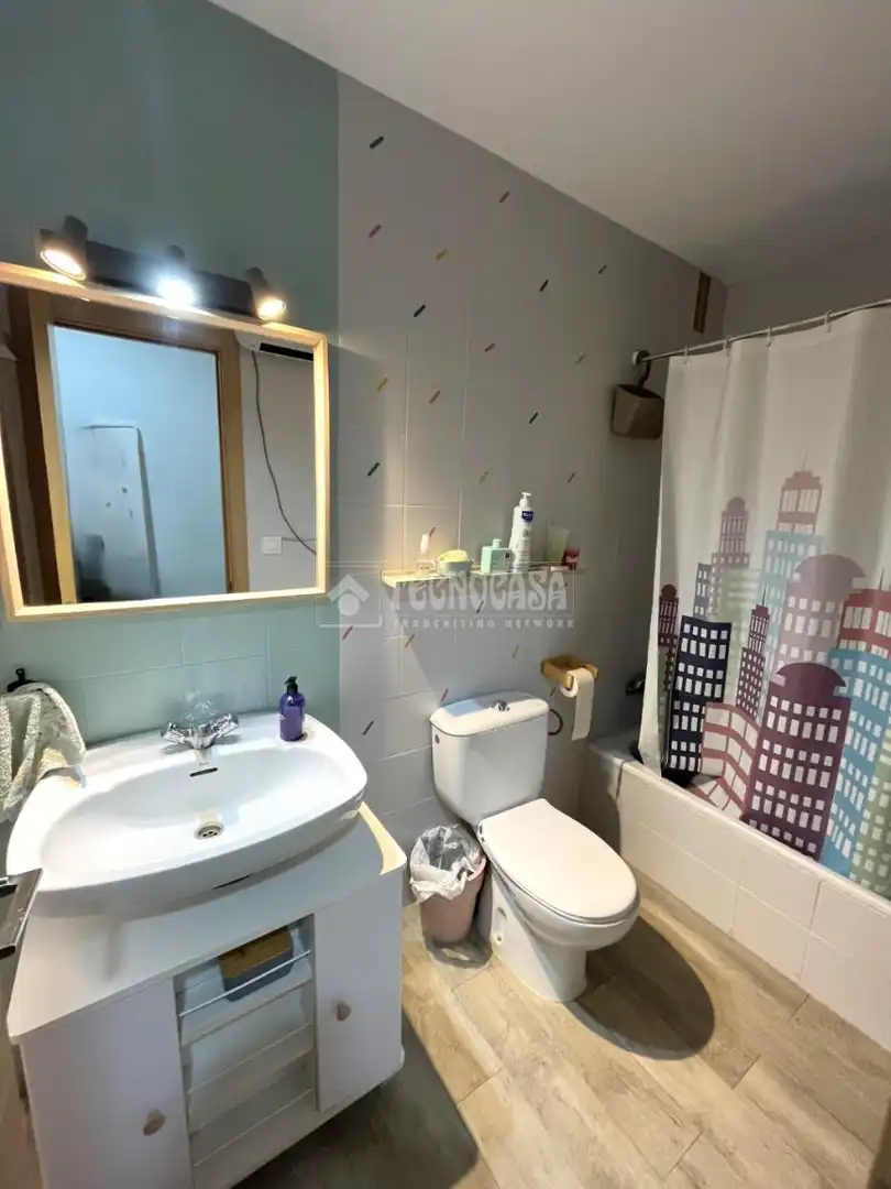 Flat for sale in Cobreros Viejo