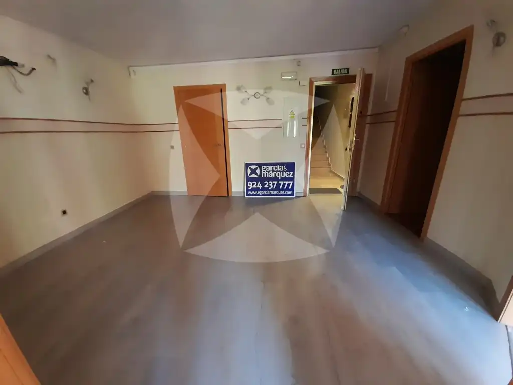 Office space with lift to rent in Calle Antonio Martínez Virel Edificio Alhambra, imagen 4