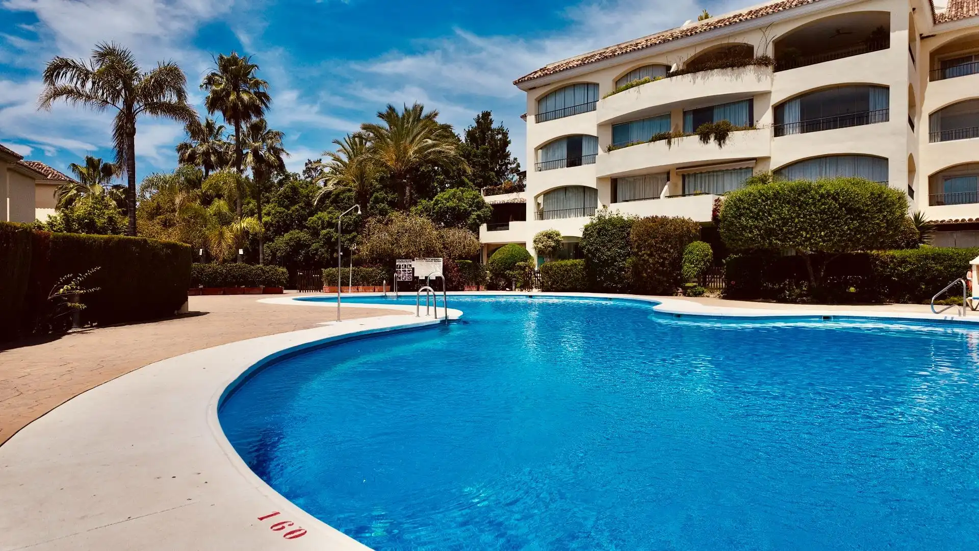 Piso en venta en Calle ALAMEDA BRISAS (BAH MARB), 6, Bahía de Marbella