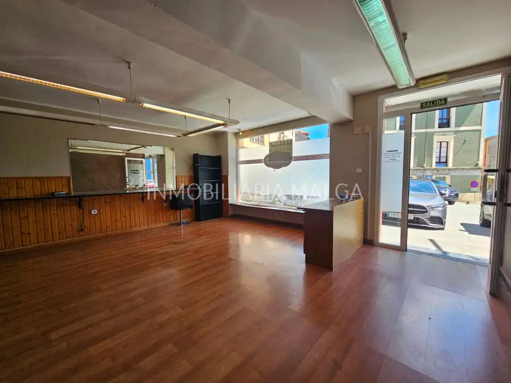 Business premises to rent in Avenida de la Reconquista 6, imagen 4