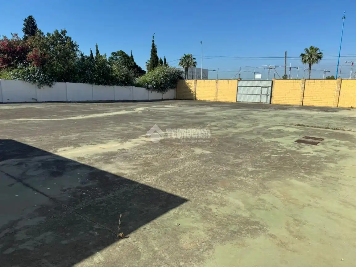 Aparcament de Residencial en venda en San Roque
