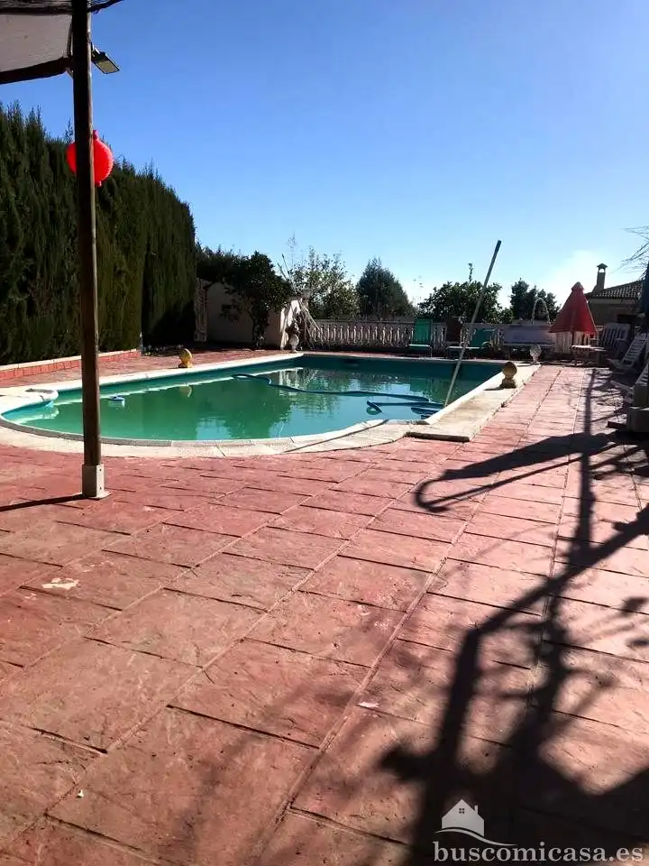 Piscina de Finca rústica en venta en Linares con Aire acondicionado, Jardín privado y Terraza