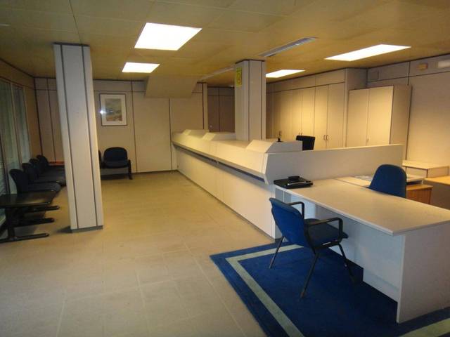 Local comercial en Alquiler en Brión