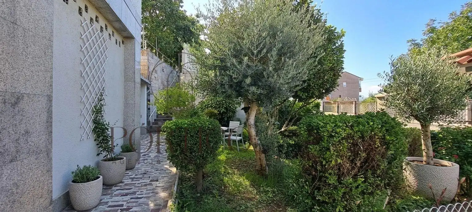 Garden of Houses for sale in Vigo   with Heating, Private garden and Terrace