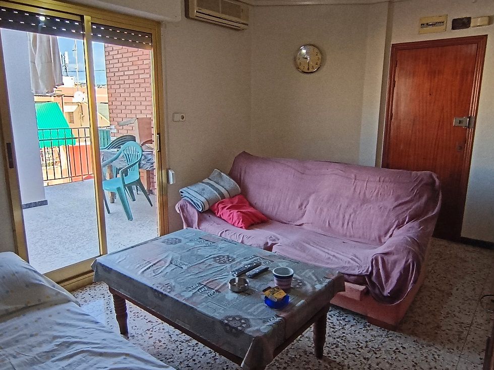 Sala d'estar de Àtic en venda en Elche / Elx amb Terrassa i Moblat