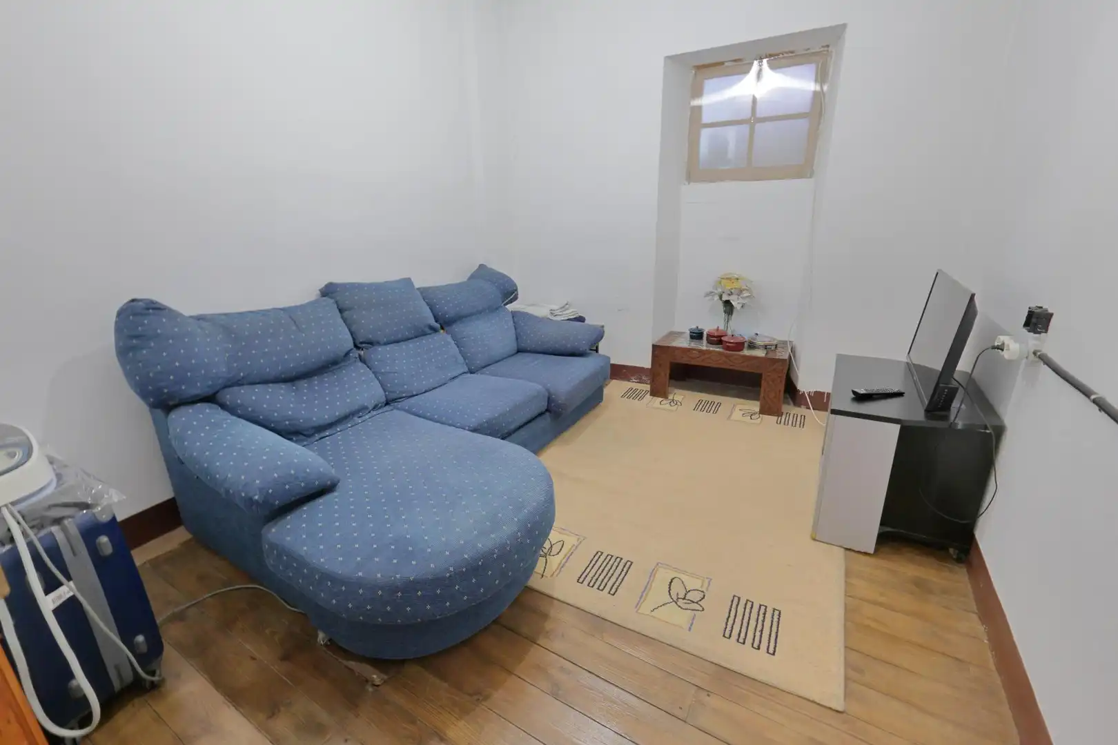 Sala d'estar de Finca rústica en venda en Toreno amb Calefacció i Balcó