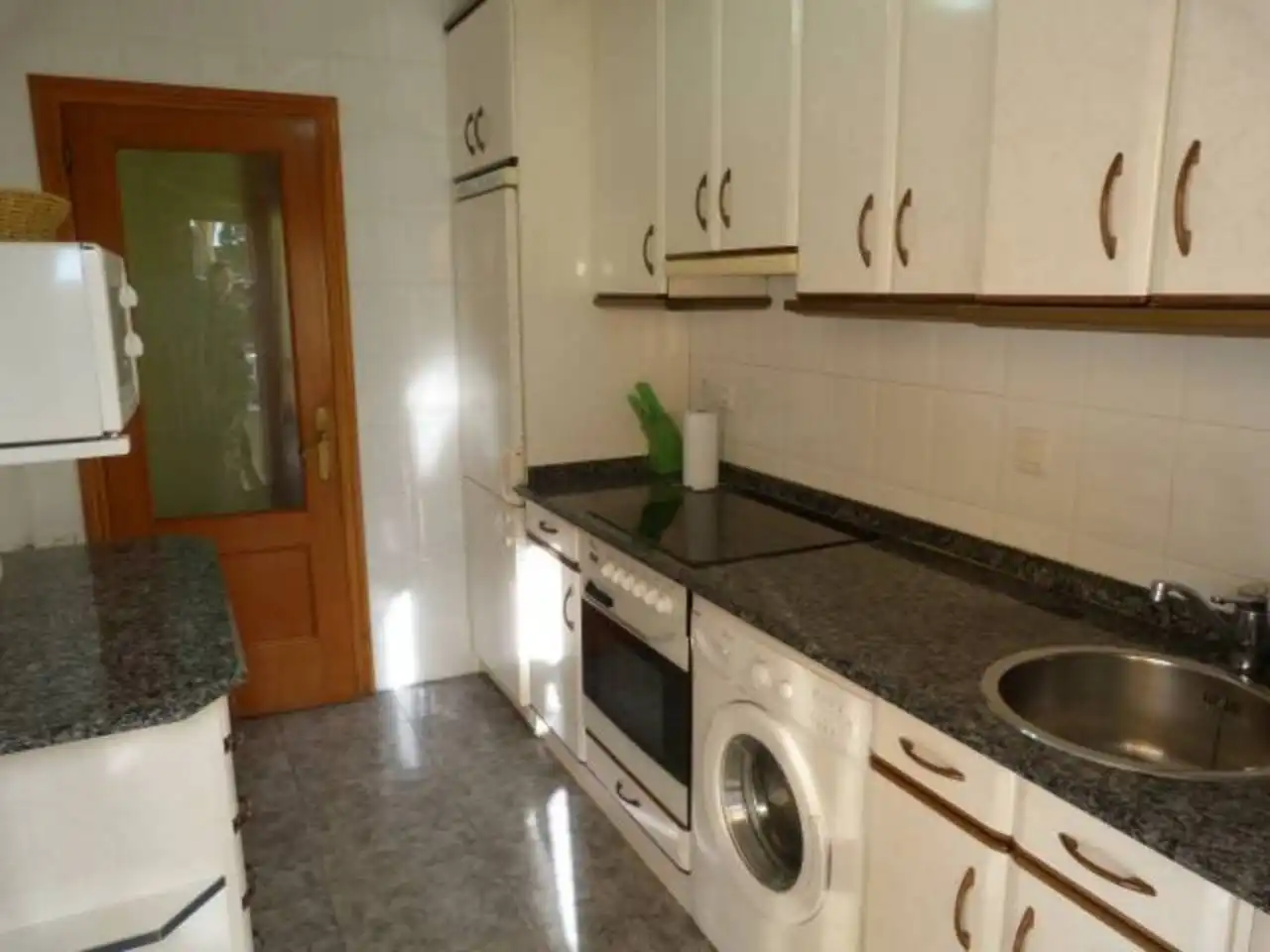 Cocina de Apartamento de alquiler en Noja con Calefacción, Amueblado y Piscina comunitaria