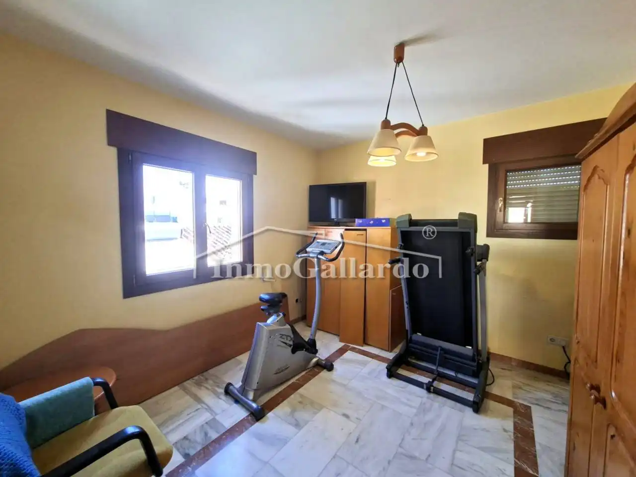 Houses for sale in Málaga  with Air Conditioner, Private garden and Parquet flooring