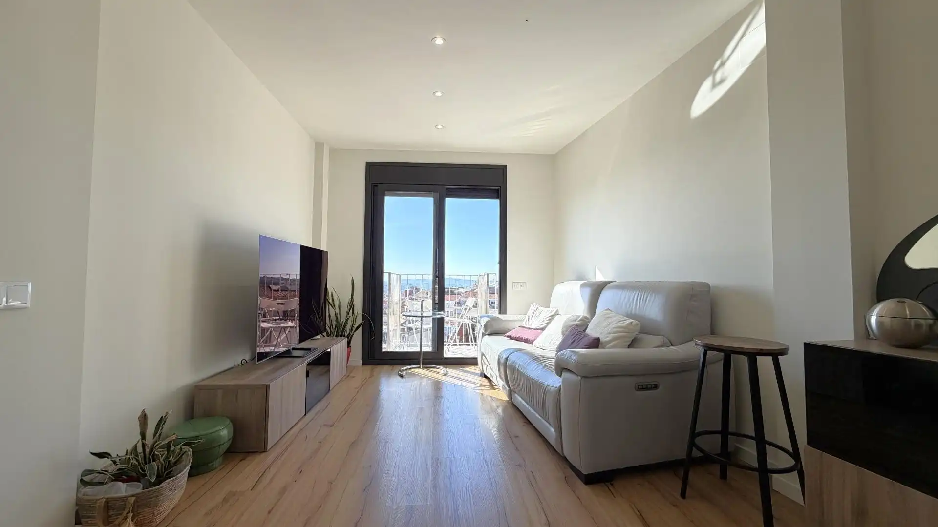 Flat with terrace for sale in VINT-I-DOS DE JULIOL,DEL, imagen 17