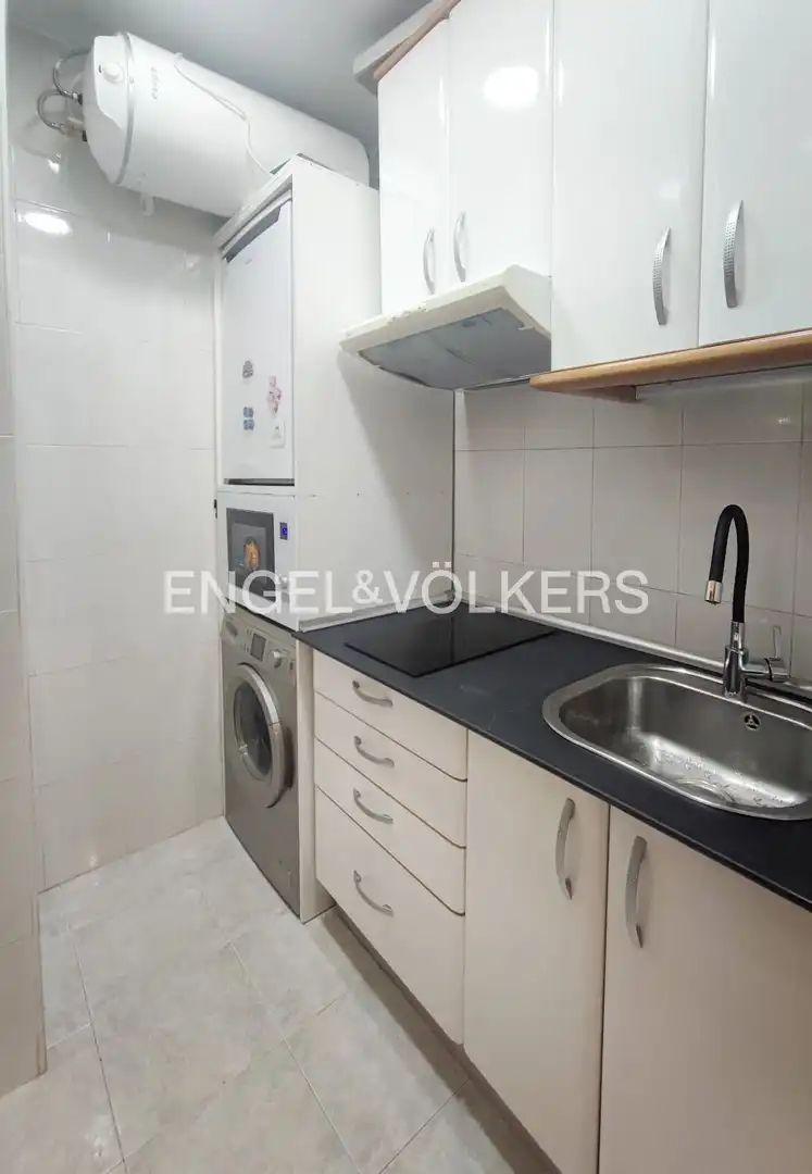 Cocina de Apartamento de alquiler en Madrid con Aire acondicionado, Calefacción y Terraza