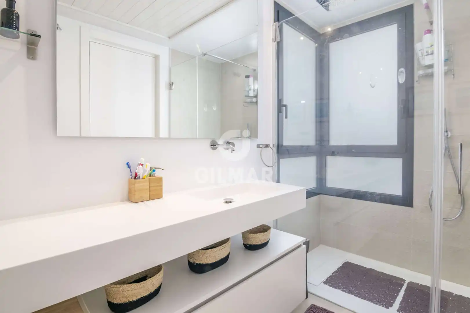 Bany de Apartament en venda en Estepona amb Calefacció, Traster i Piscina