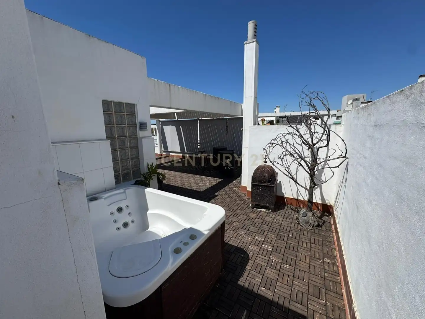 Terrasse von Maisonette zum Verkauf in Mijas mit Klimaanlage, Privatgarten und Abstellraum
