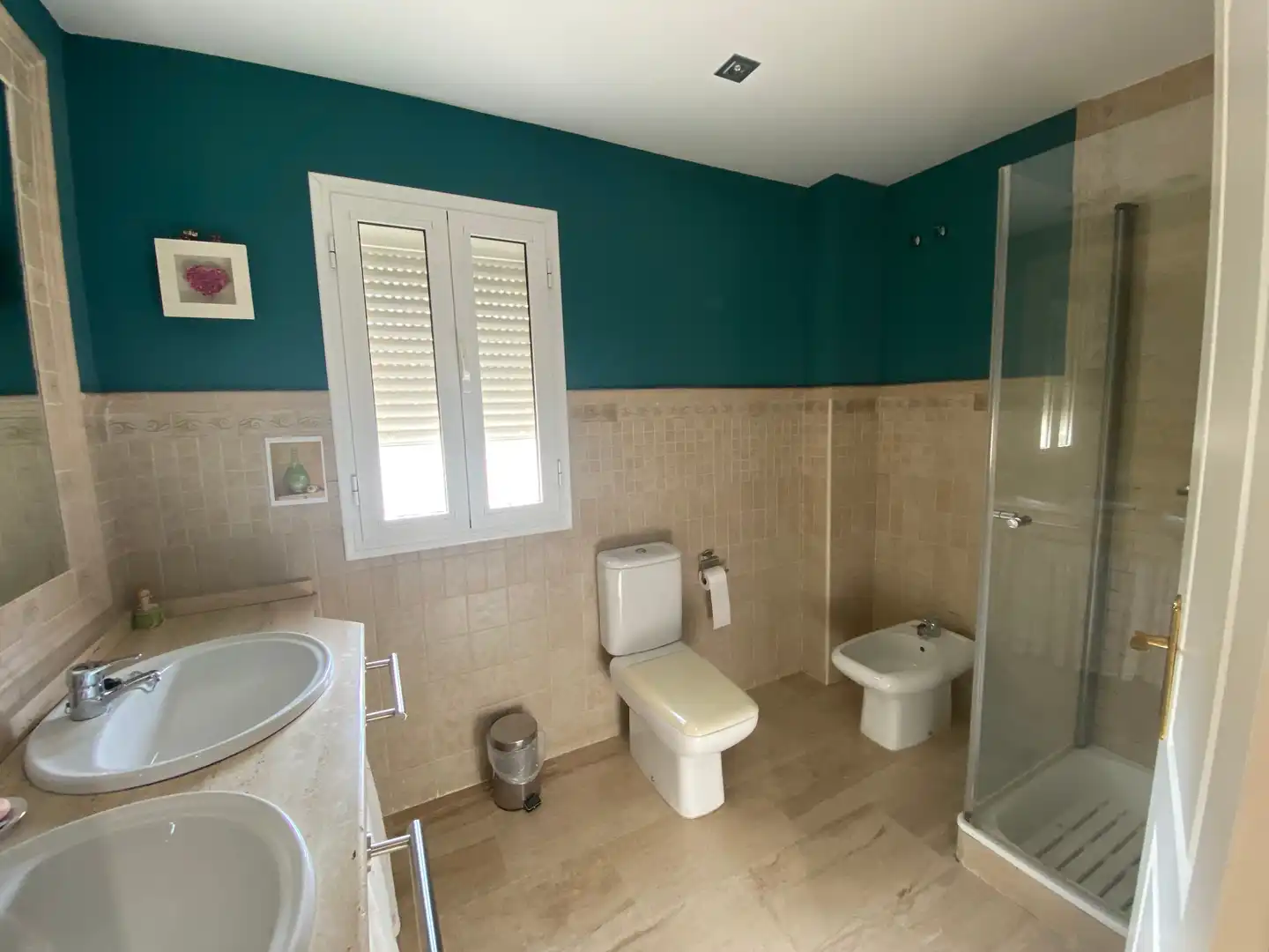 Baño de Casa o chalet en venta en Dos Hermanas con Aire acondicionado, Jardín privado y Terraza