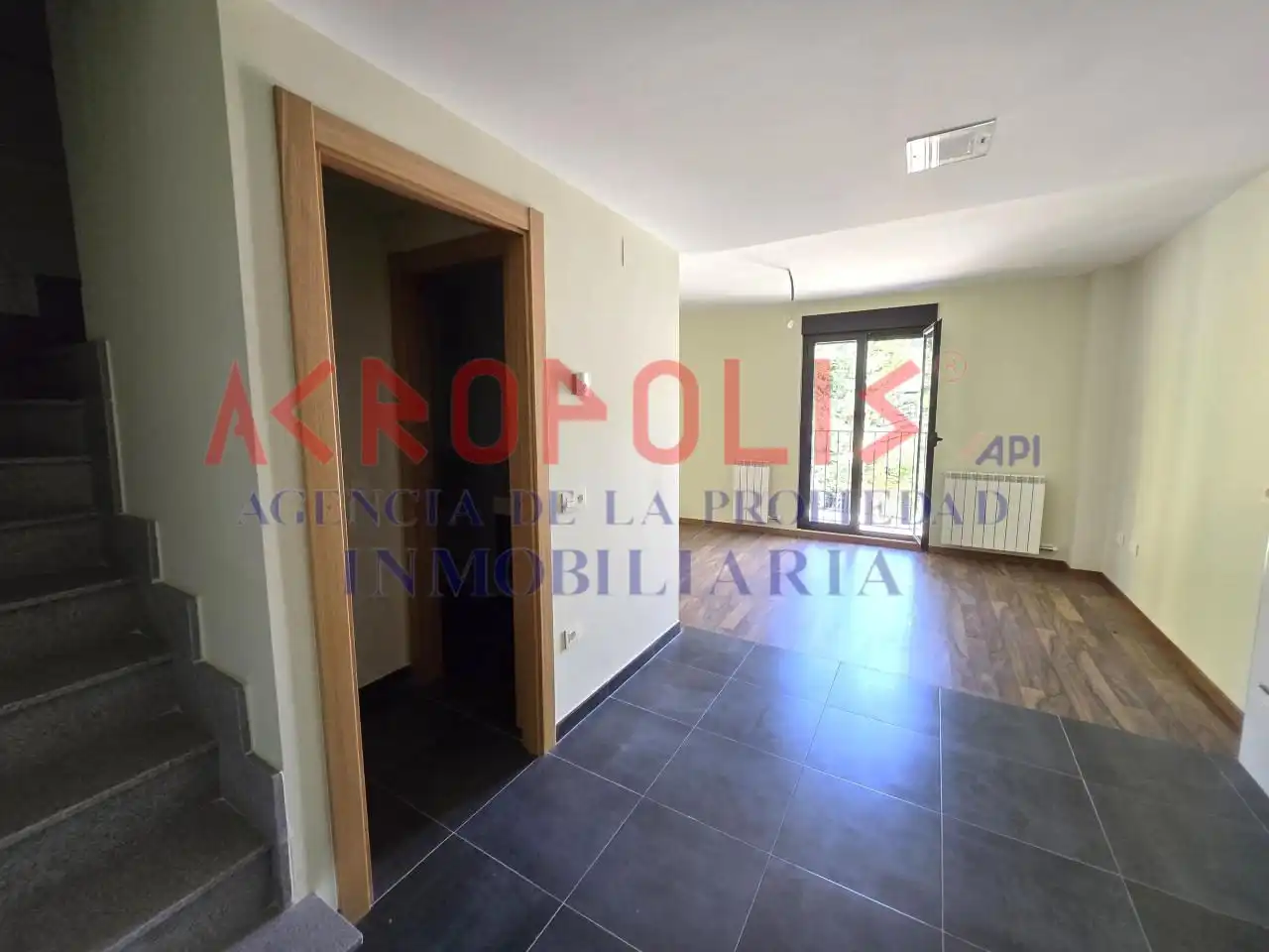 Dúplex amb ascensor en venda a Puebla de Lillo, imagen 2