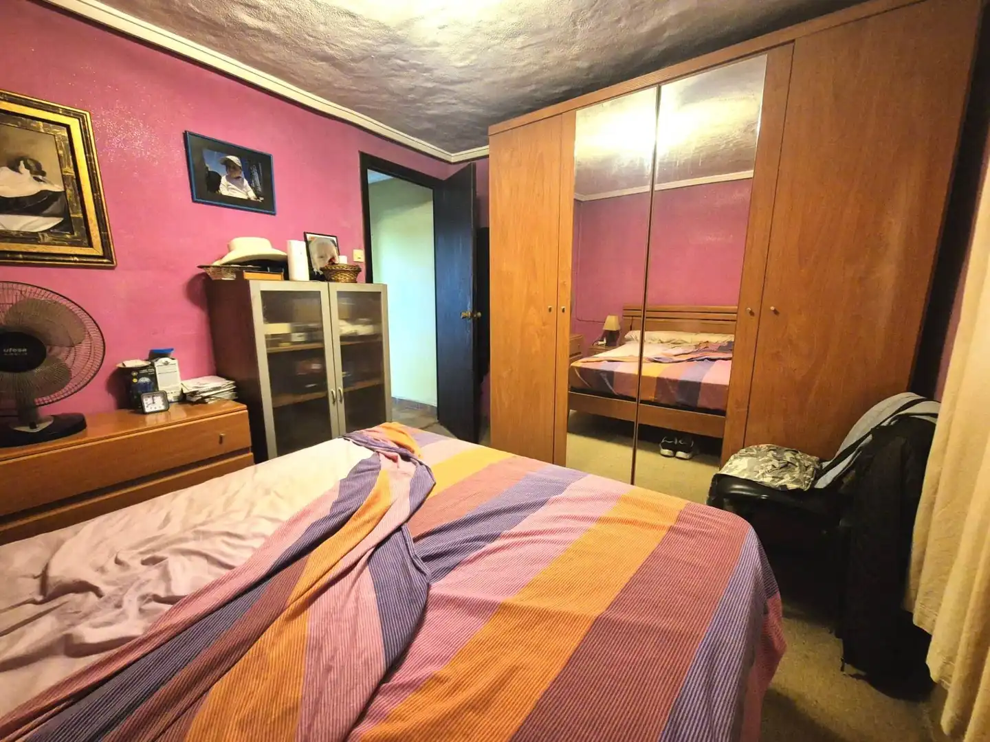 Dormitori de Casa o xalet en venda en Llíria amb Terrassa i Piscina comunitària