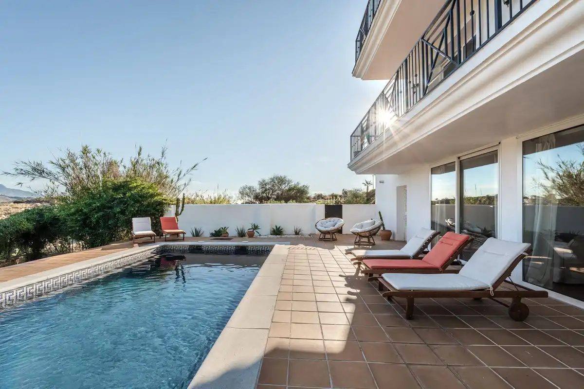 Terrace of Houses for sale in Estepona  with Air Conditioner, Private garden and Terrace