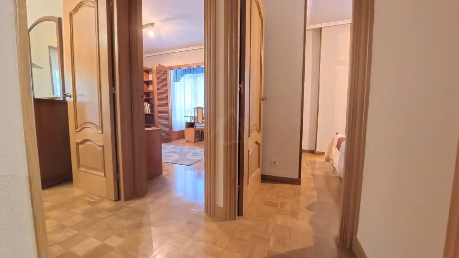 Piso en venta en  Logroño con Calefacción, Parquet y Terraza