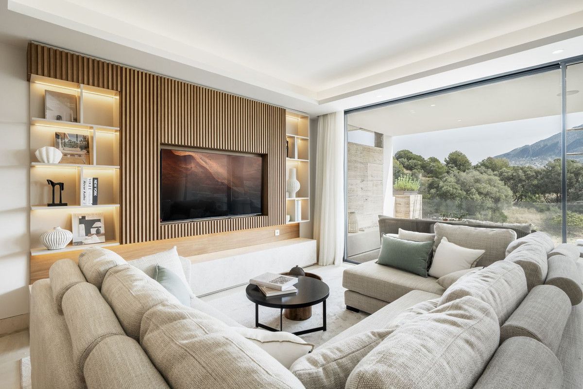 Sala d'estar de Apartament en venda en Marbella amb Aire condicionat, Terrassa i Traster