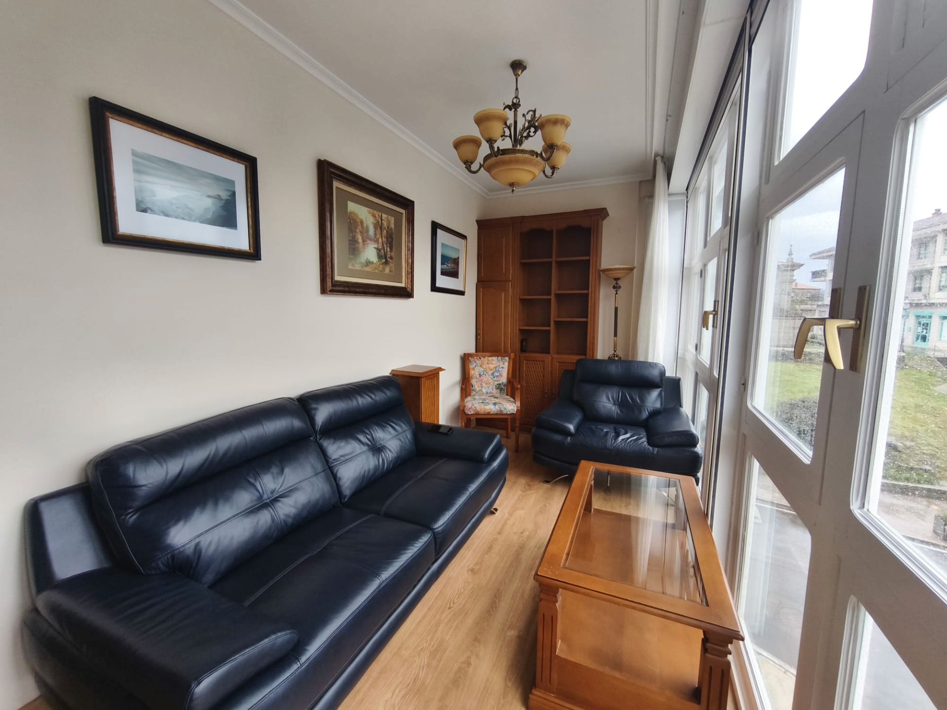 Living room of Flat for sale in Allariz  with Heating, Parquet flooring and Storage room