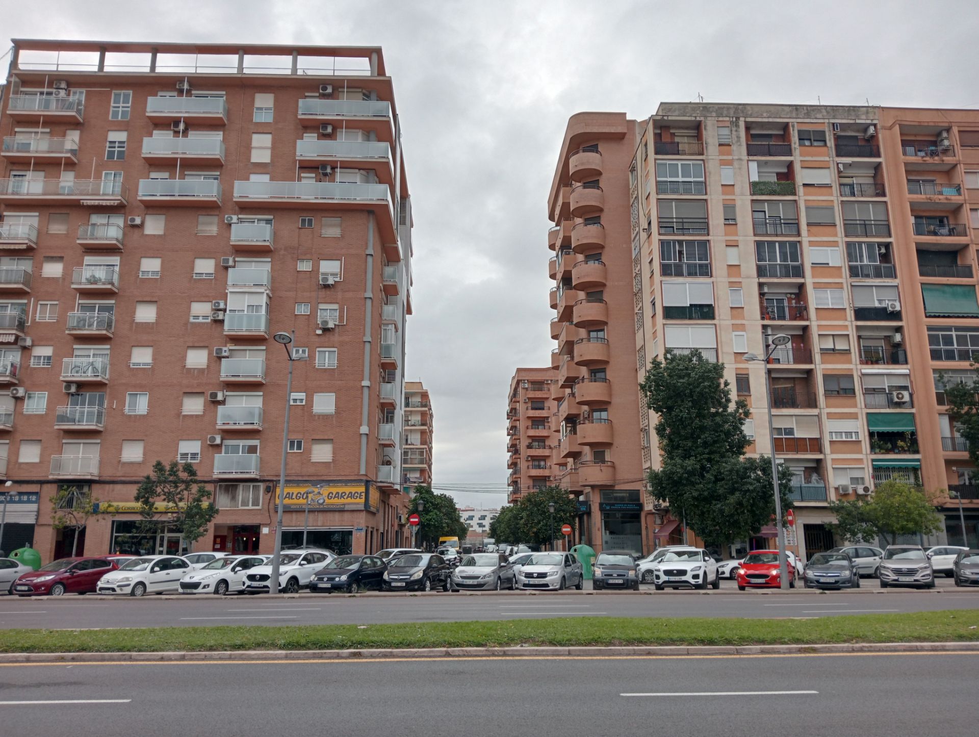 Vista exterior de Piso en venta en  Valencia Capital con Aire acondicionado, Horno y Lavadora