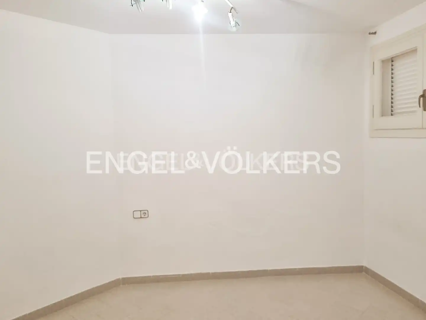 Piso en venta en Cubelles con Calefacción