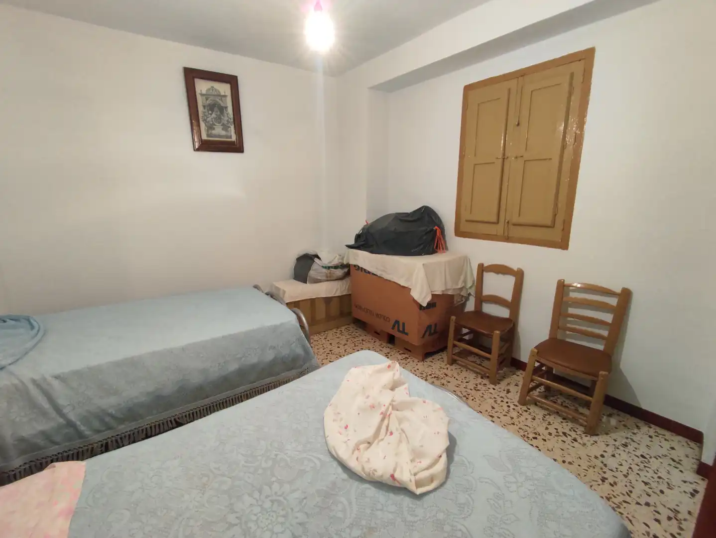 Dormitori de Casa o xalet en venda en Iznájar amb Moblat
