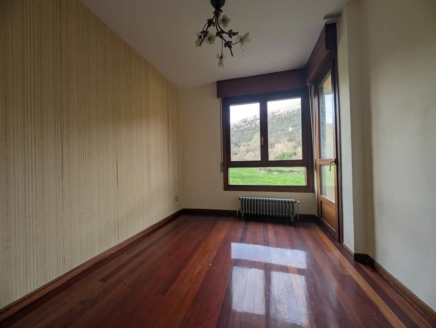 Casa adosada en venta en Valle - CL LA BARCENA, 20, Ruesga